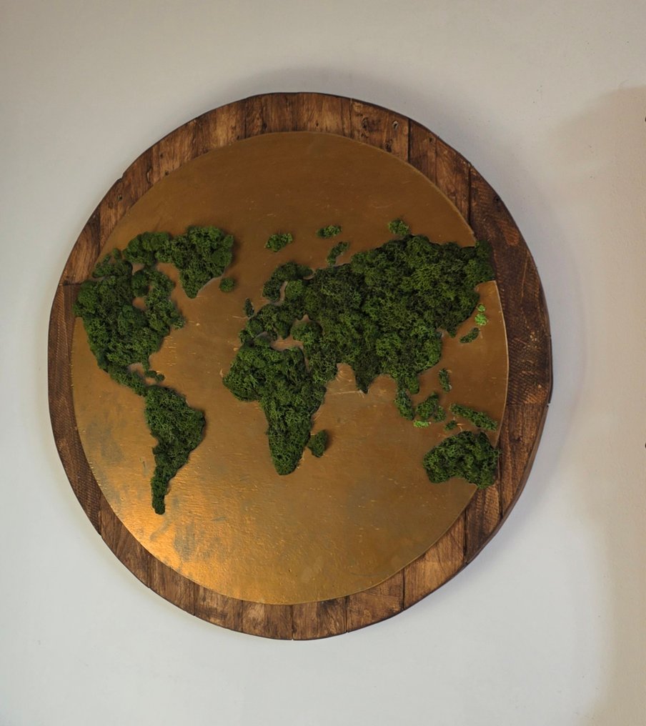 Wall decoration - World map made of moss - Netherlands #2.1