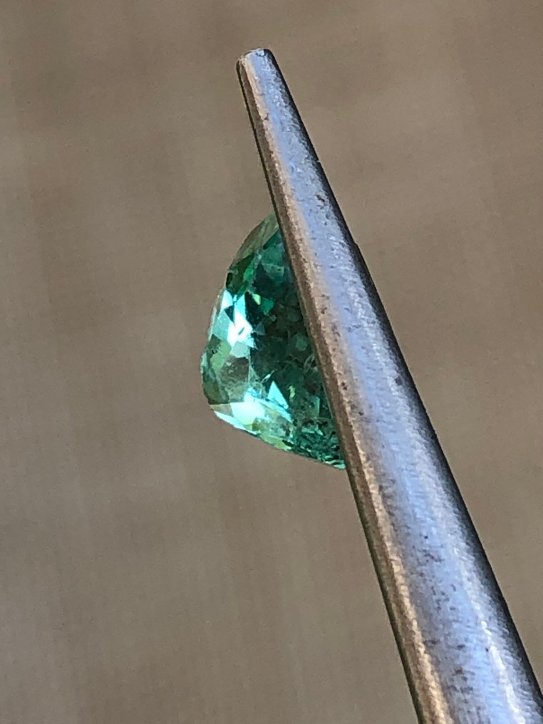 1 pcs  绿色 祖母绿  - 1.89 ct - 美国宝石研究院（GIA） - 无底价 #4.3