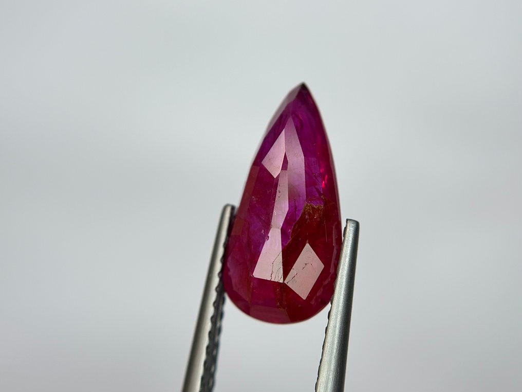 沒有保留價 - 1 pcs  紅色 紅寶石  - 3.19 ct - Lotus Gemology - 强烈的无热红宝石 #4.3
