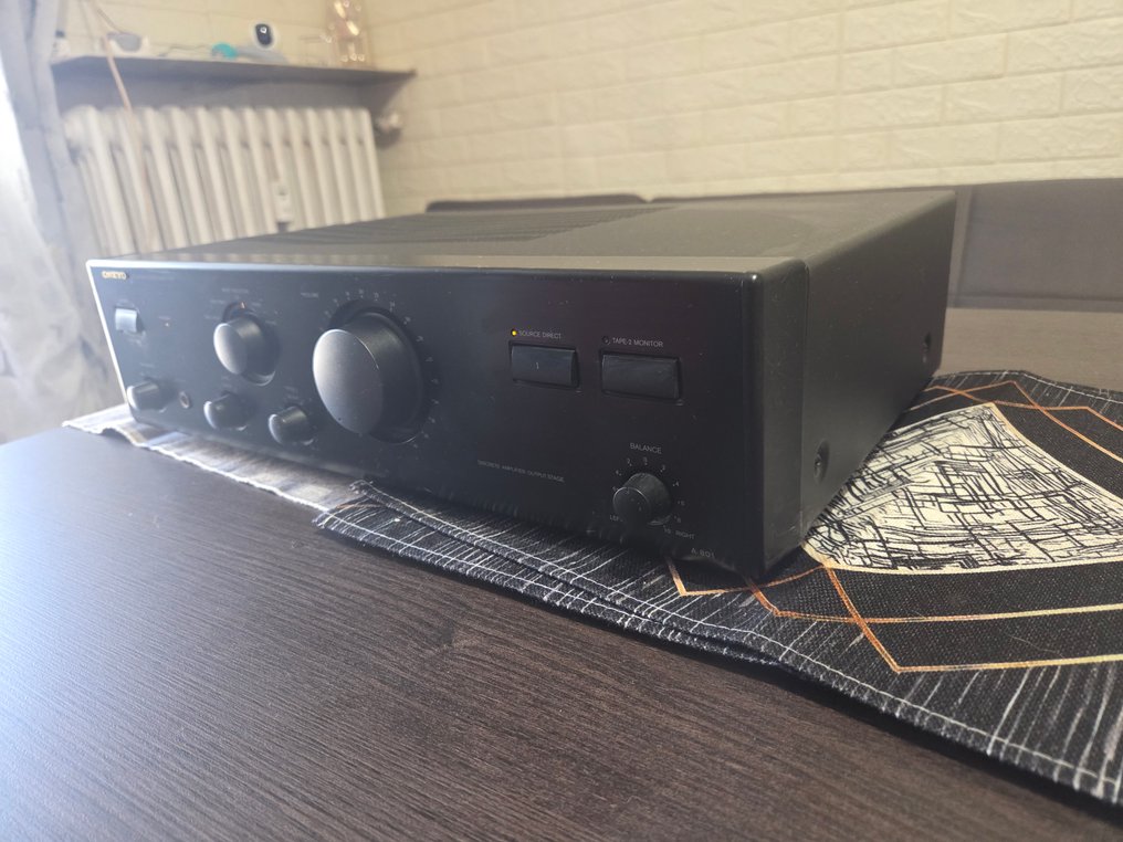 Onkyo - A-801 Integrierter Festkörper-Verstärker #1.0