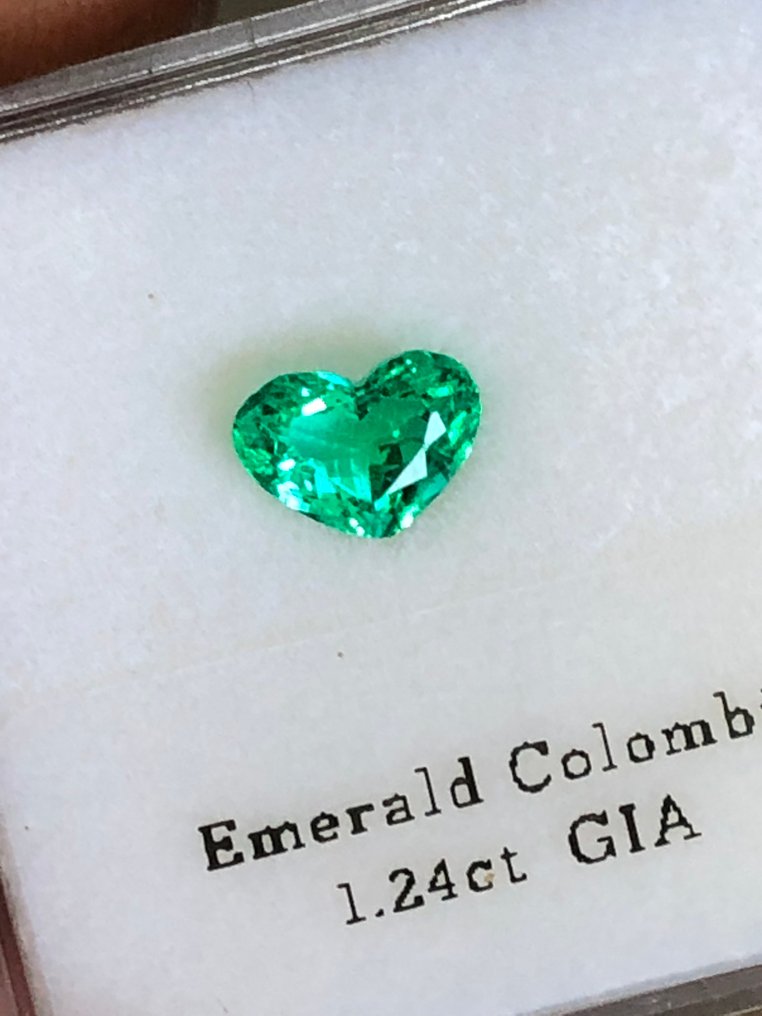 1 pcs Zöld Smaragd - 1.24 ct - Amerikai Gemmológiai Intézet (GIA) - Nincs tartalék #2.1