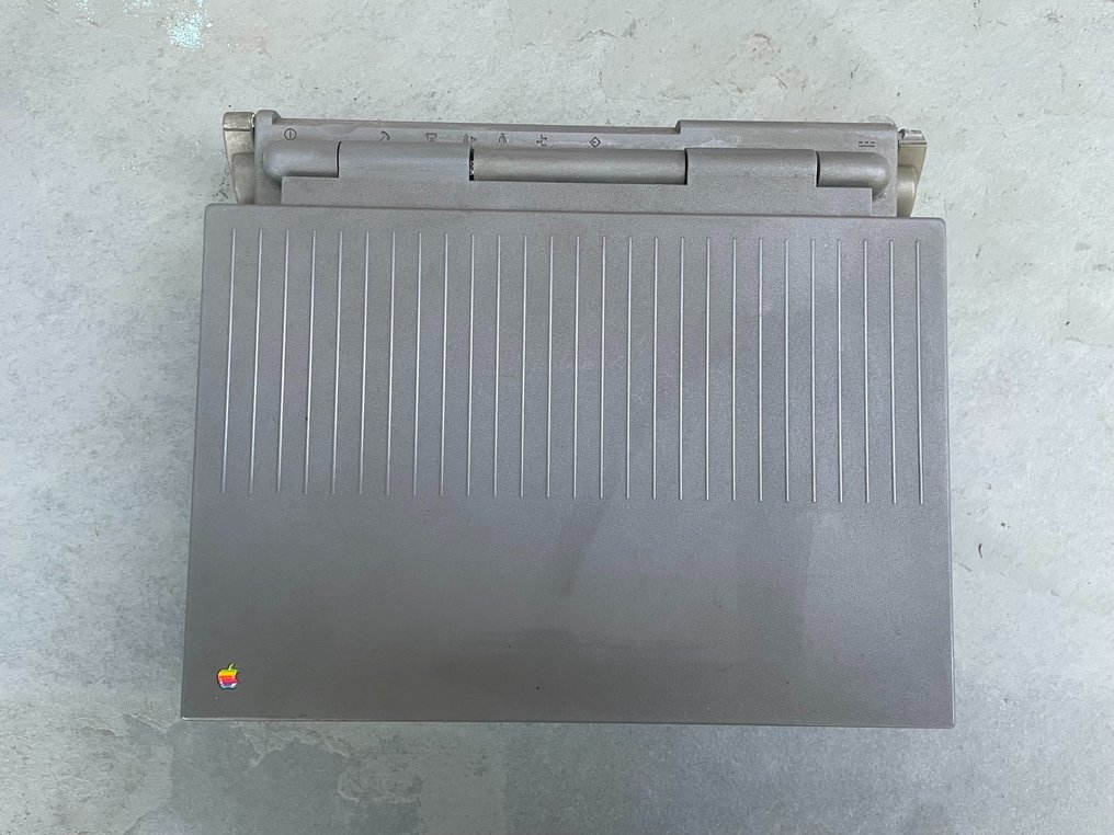 Apple PowerBook 140 - Macintosh #1.0