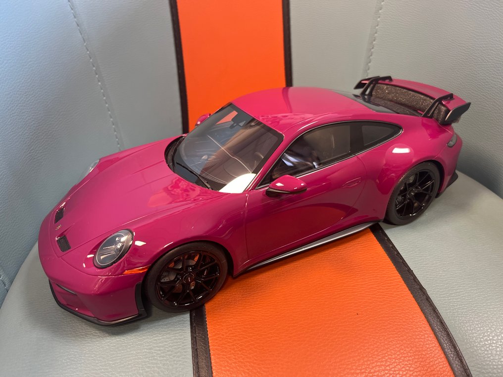 GT Spirit 1:12 - Model car - Porsche 911 GT3 type 992 - 2021 #1.0