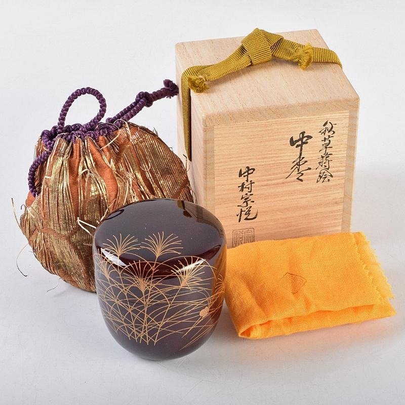Tea Caddy (Natsume) 山中塗「秋草蒔絵」 — Nakamura Sōetsu