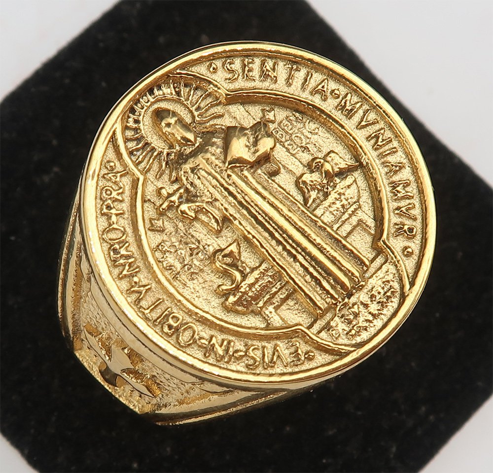 圣本笃驱魔骑士：驱逐邪恶与绝对保护 - 戒指 #3.2