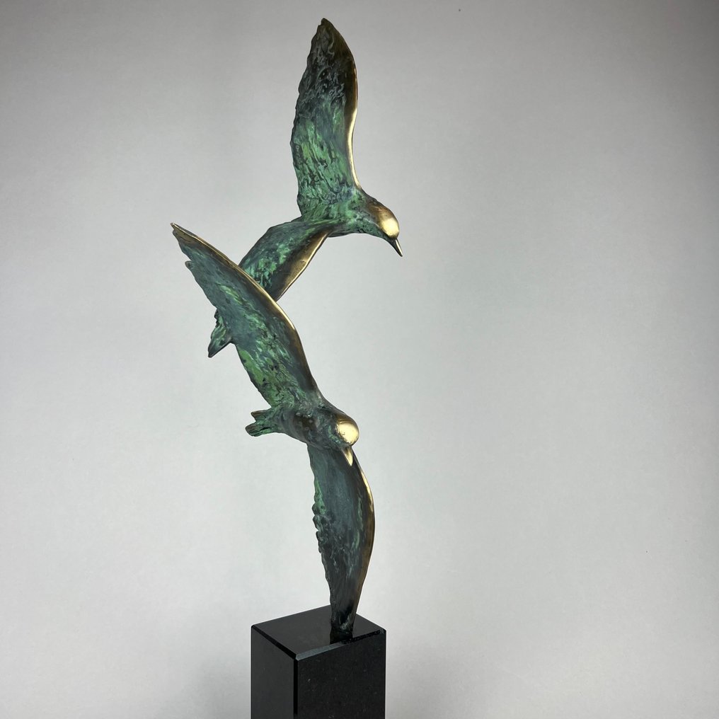 J. Zak (XX-XXI) - 2 BIRDS- Large, bronze. #1.0