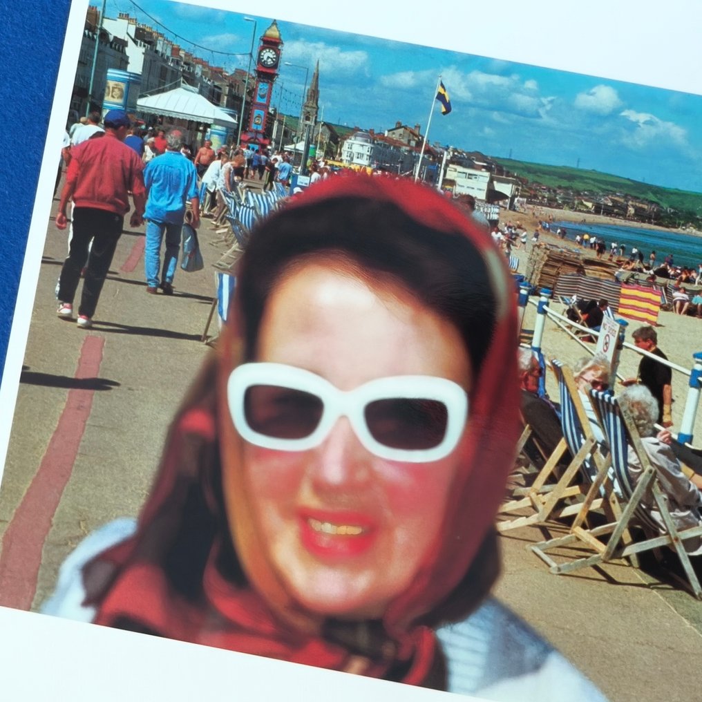 Martin Parr (1952–) - Think of England, 1999 #3.2