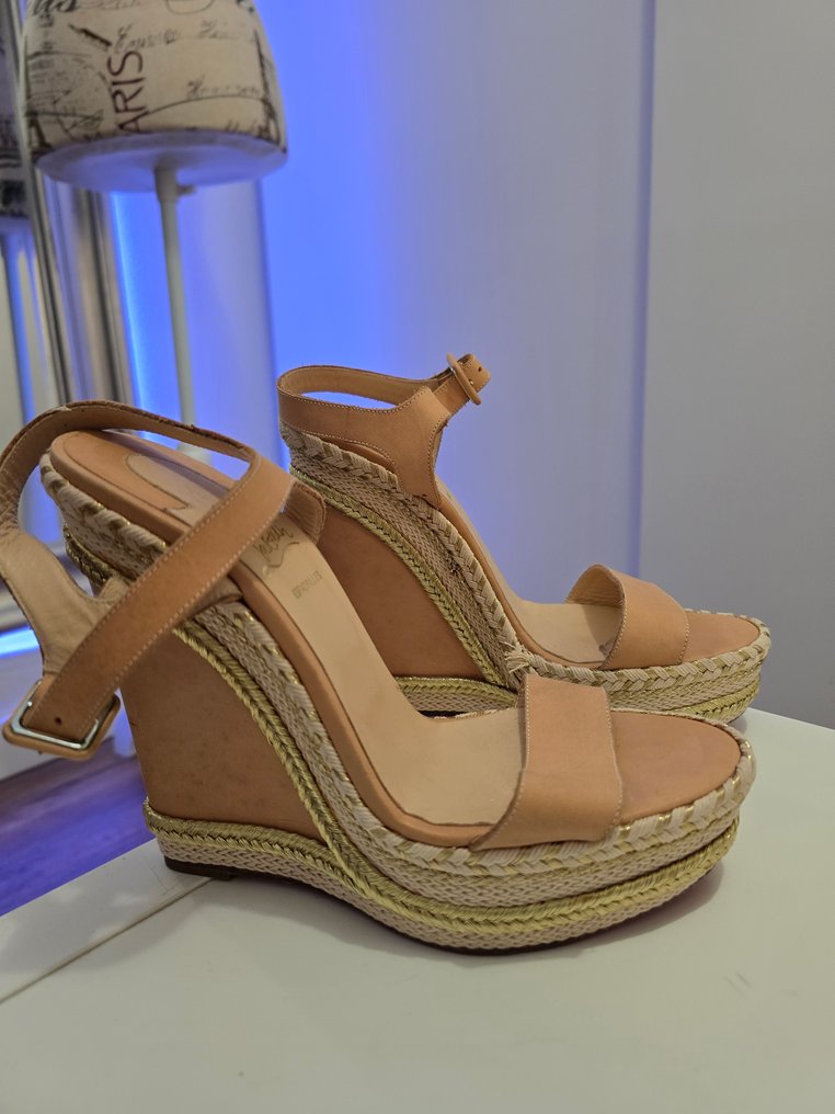 Christian Louboutin - Sandalen mit Keilabsatz - Größe: EU 40 #1.0