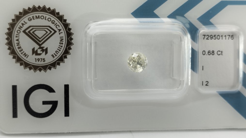 No reserve price - 1 pcs Diamond (Natural) - 0.68 ct - Round - I - I2 - International Gemological Institute (IGI) #2.1