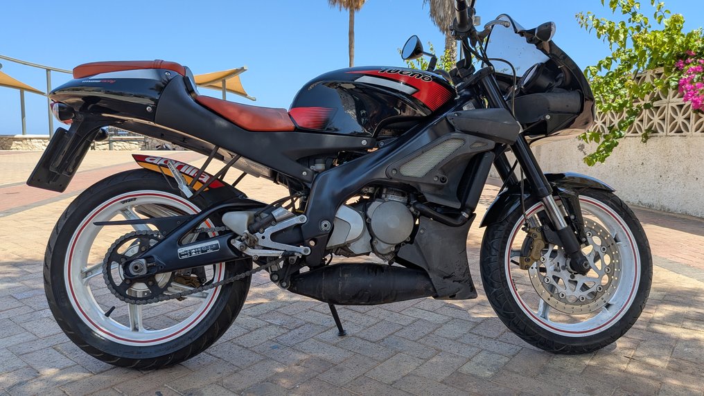 Aprilia - Tuono - 125 cc - 2006 #1.0