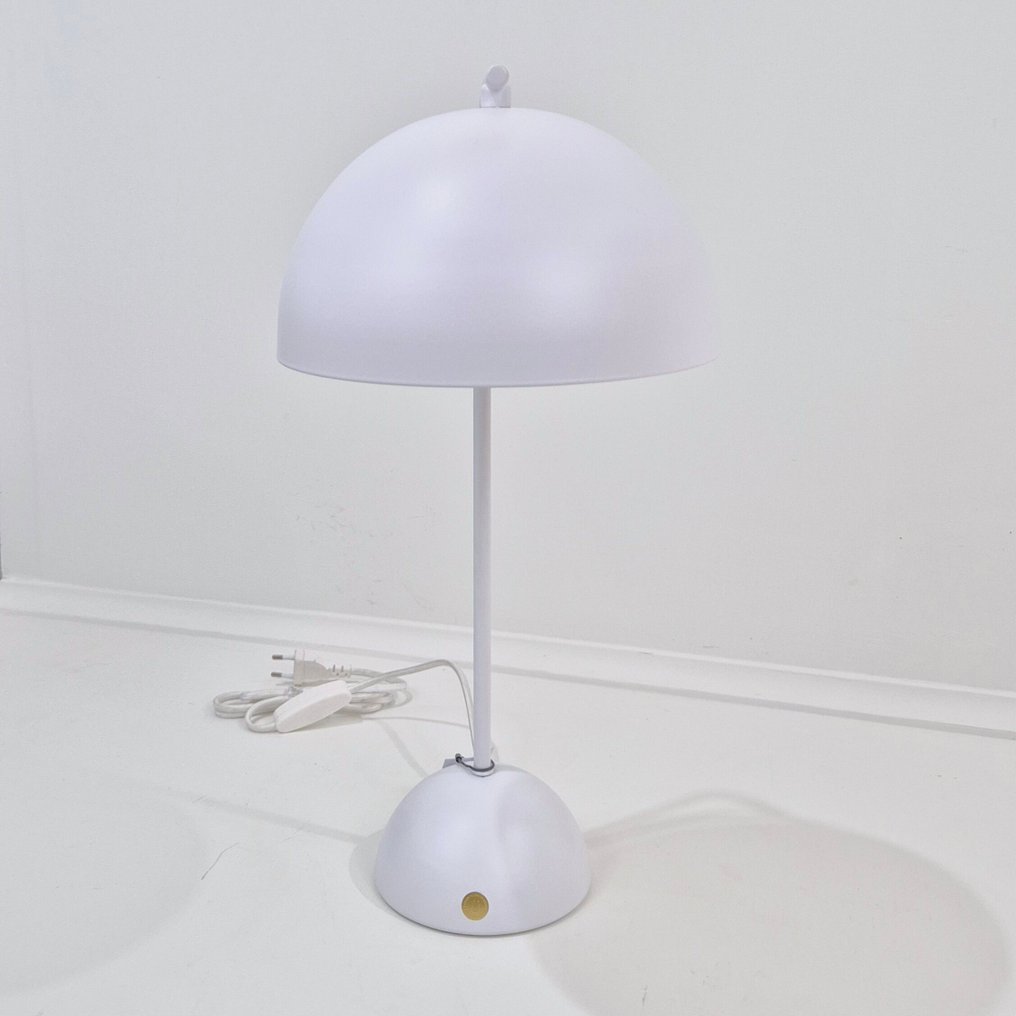 Hübsch - Lotte Knudsen - Bordlampe - Norm bordlampe - hvid - Jern #4.3