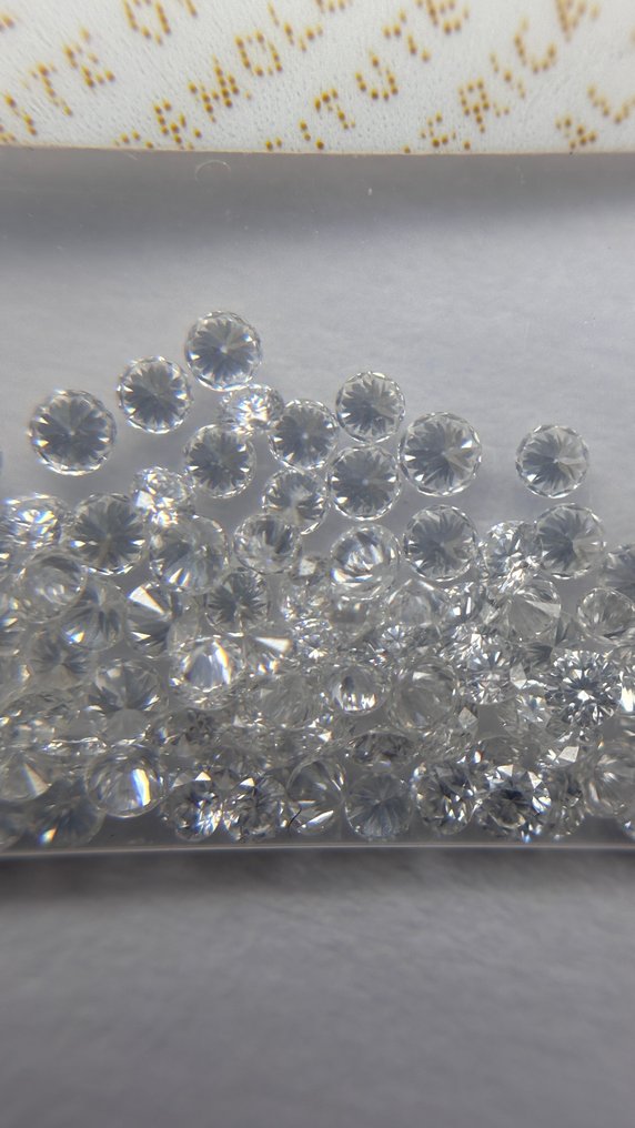 163 pcs Gyémánt  (Természetes)  - 1.64 ct - Kerek - D (színtelen), E, F - VVS1, VVS2 - Amerikai Gemmológiai Intézet (GIA) - 1,22-1,57 mm 1,64 Ct DEF #1.0