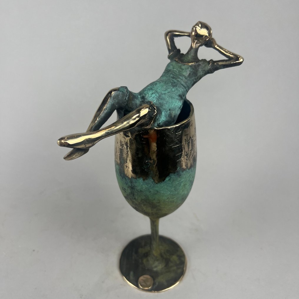 Iwona Krajnik - A moment for Myself (Bronze) #2.1