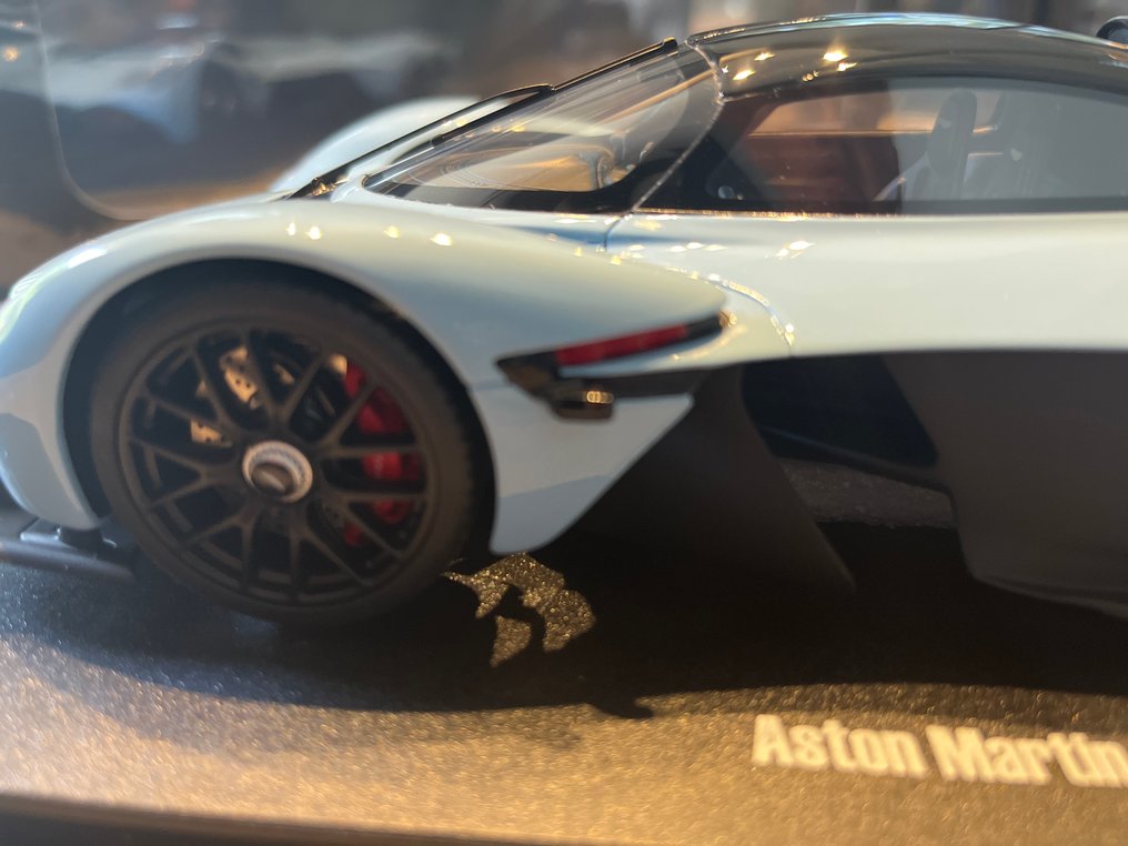 GT Spirit 1:18 - Machetă mașină - Aston Martin Valkyrie - Ediție limitată #4.3