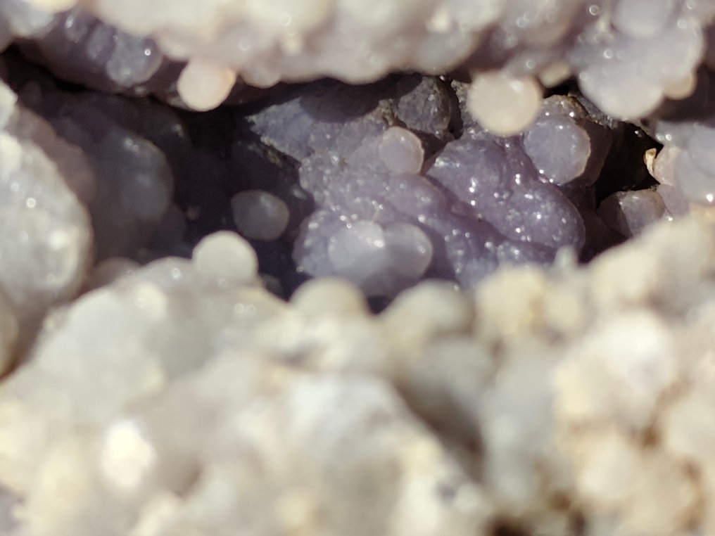 Amazing Big Natural GRAPE AGATE CHALCEDONY specimen from Indonesia Botryoidal - Height: 18 cm - Width: 14 cm- 1.5 kg #1.0