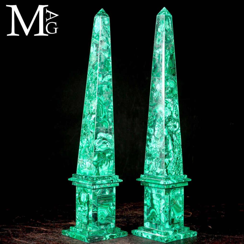 Κομψά μαλαχίτης obelisks. - Ύψος: 390 mm - Πλάτος: 82 mm- 2904 g #2.1