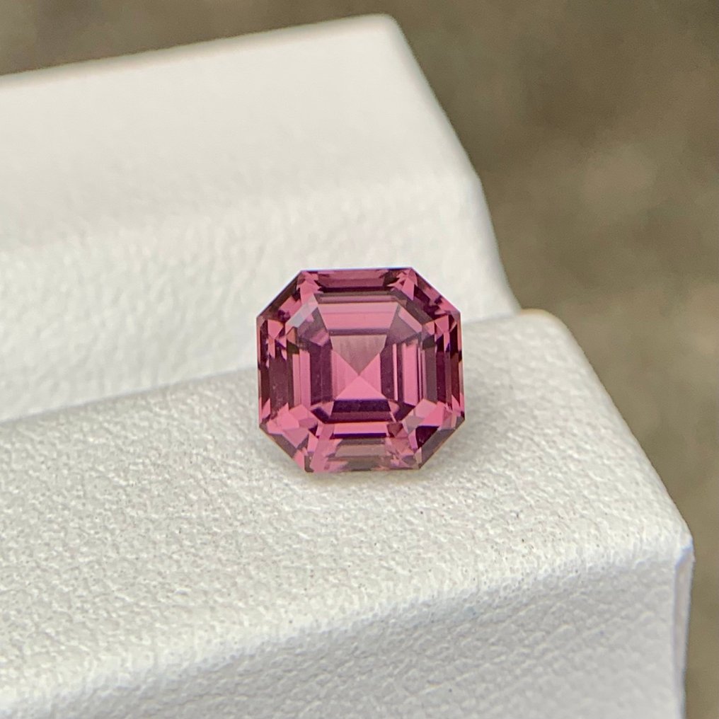 1 pcs Μωβ, Ροζ Σπινέλιος - 1.78 ct - Διεθνής Ένωση Έγχρωμων Πολύτιμων Λίθων (ICA GemLab) - Φυσικός Σπίνελ #4.3