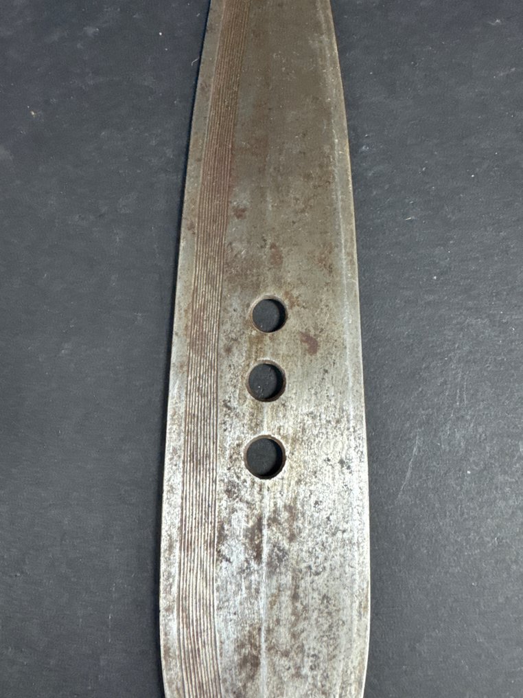 Κοντό ξίφος - Κονγκό #2.1