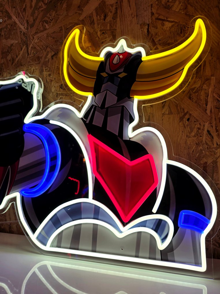 Grande enseigne néon publicitaire Goldorak - Grande enseigne néon publicitaire Goldorak - Enseigne lumineuse - Plexiglass #4.3