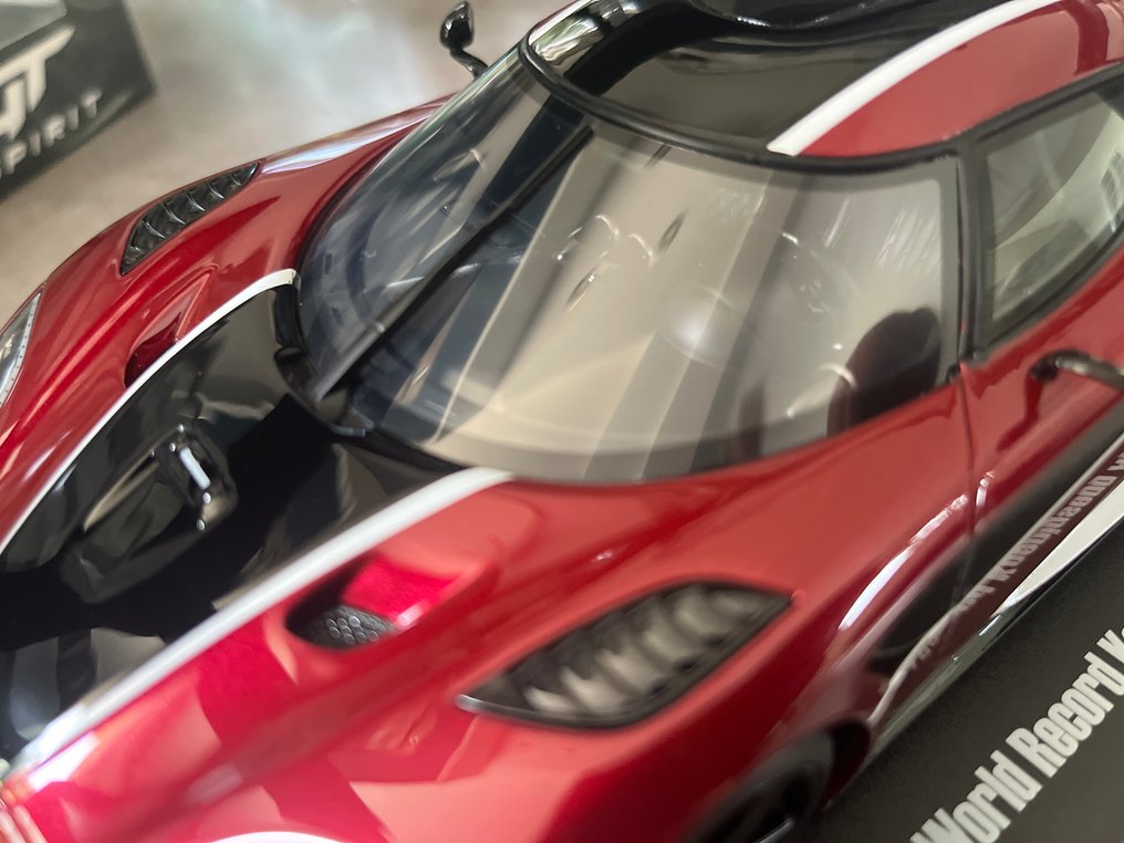 GT Spirit 1:18 - 模型車 - Koenigsegg AGERA RS - 世界纪录 #3.2