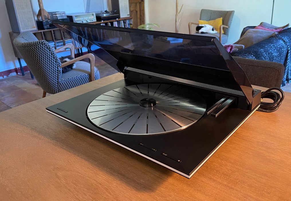Bang & Olufsen - Fremragende Beogram 9500 Tangentiel B&O. Fremragende stand og nyligt renoveret. Pladespiller sæt #1.0