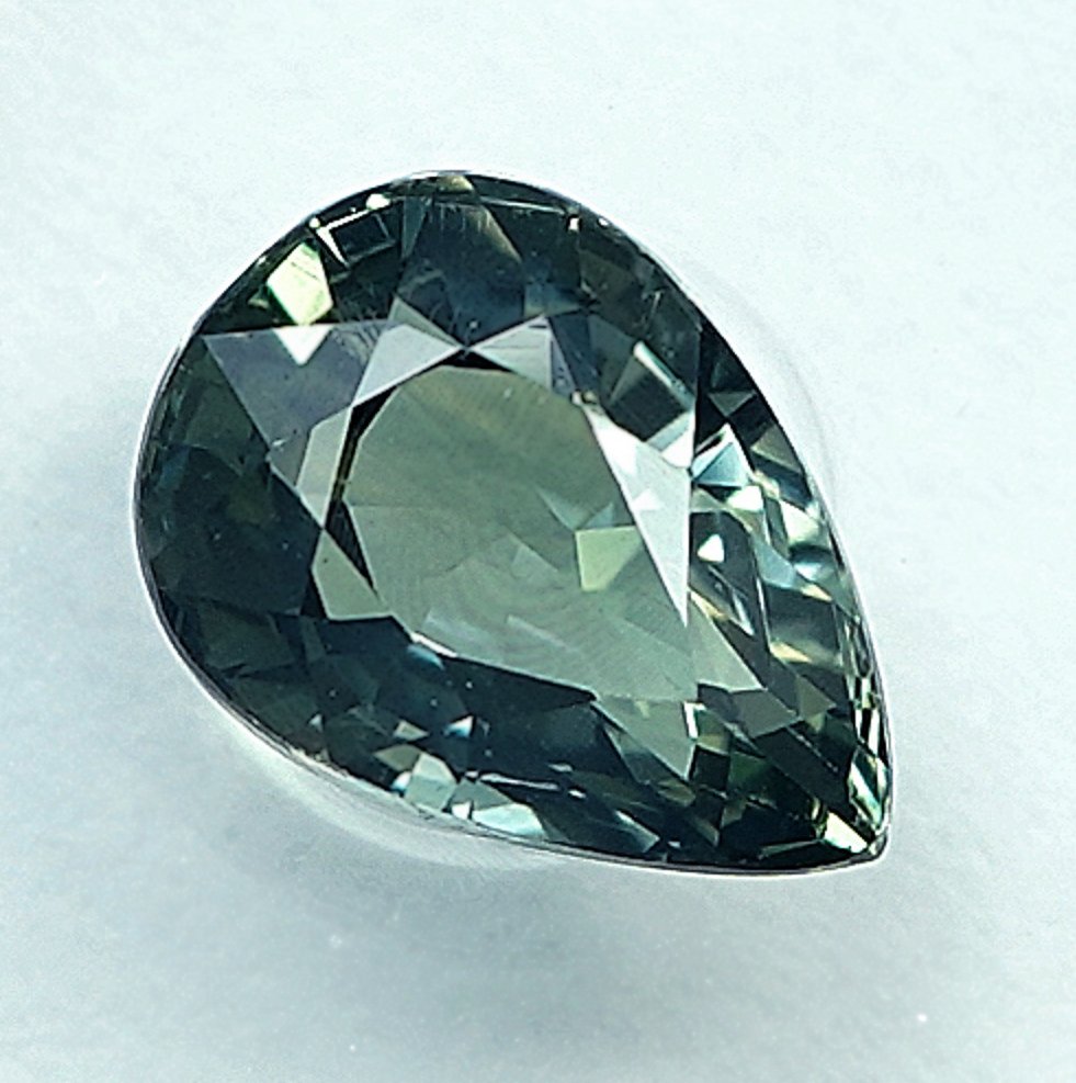 1 pcs Grün Saphir - 0.98 ct - International Gemological Institute (IGI) #2.1