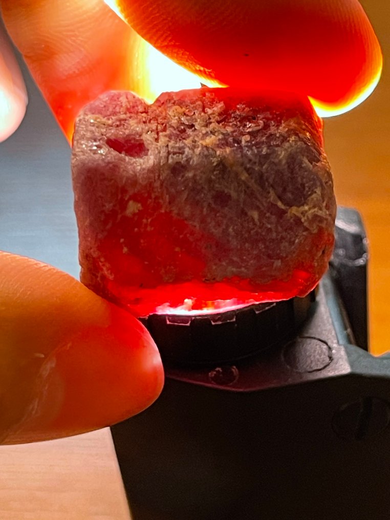 Ruby Rough. Wonderful Mozambique Huge Pinkish Ruby Crystal. %100 Natural 117,5 Cts - Height: 22 mm - Width: 22 mm- 23.5 g #4.3