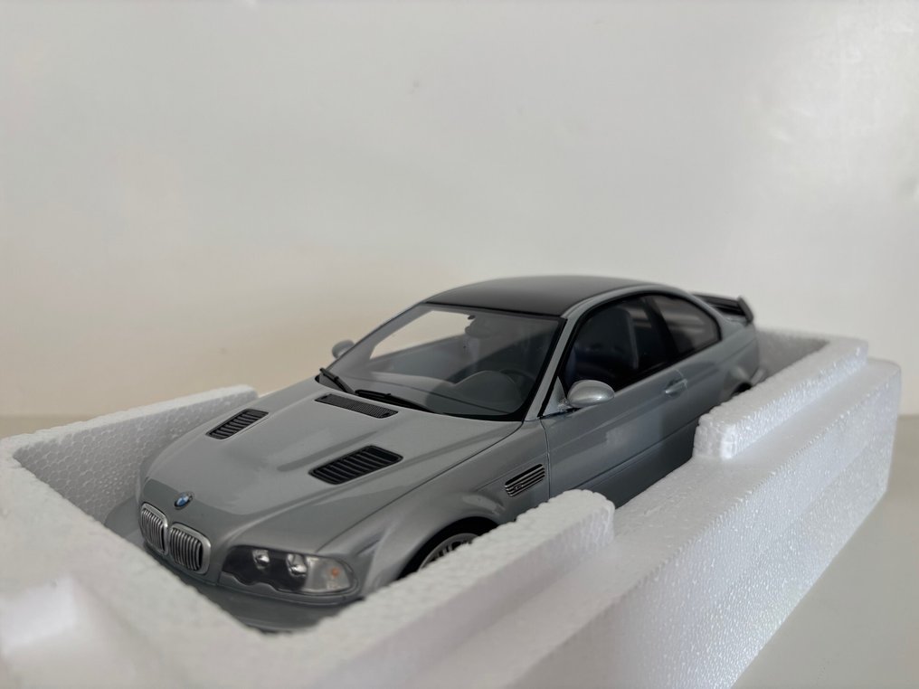 Otto Mobile 1:18 - Modelbil - BMW M3 E46 GTR STREET #2.1