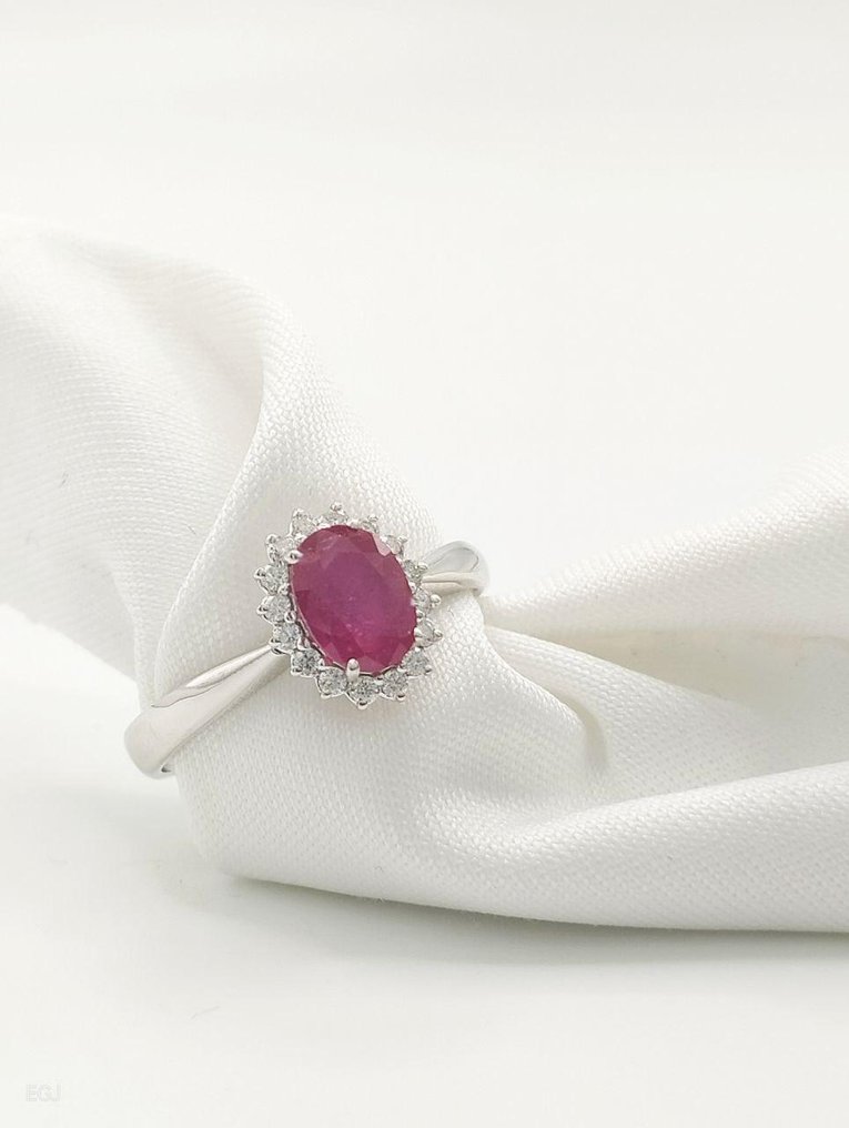 Nincs minimálár - Gyűrű - 14 kt. Fehér arany Rubin - Gyémánt #1.0