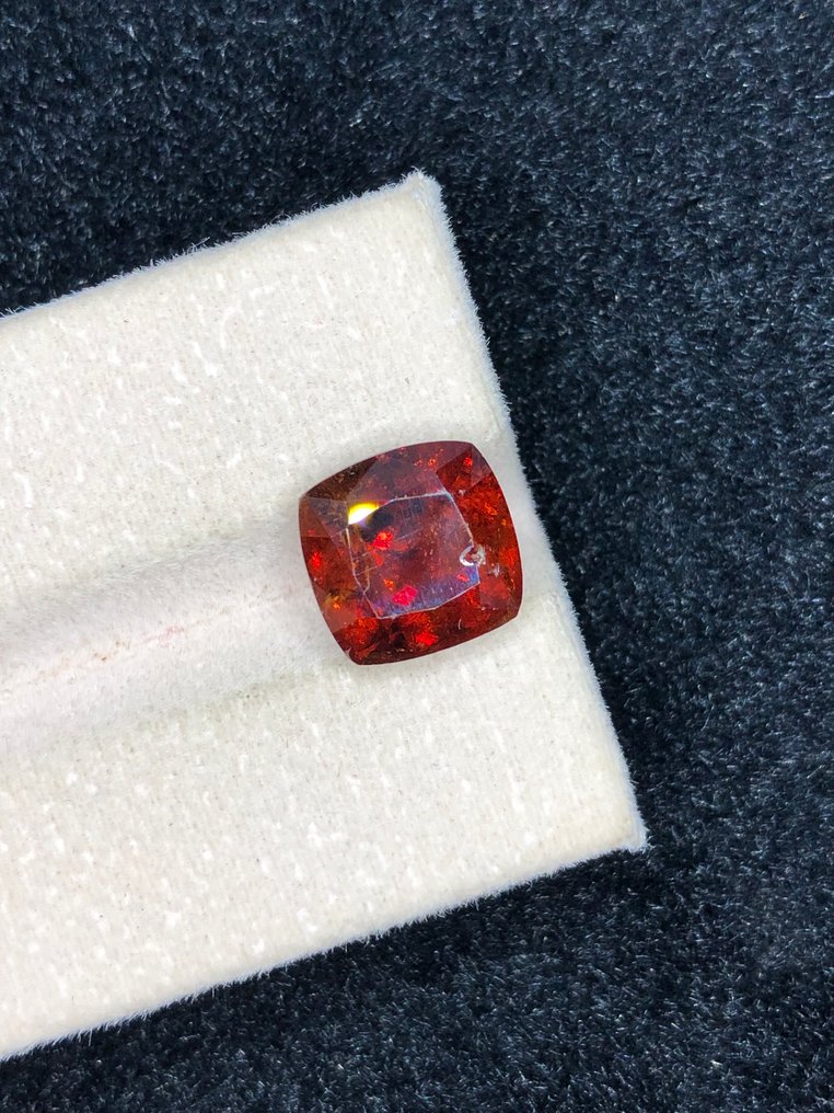 Senza Prezzo di Riserva - 1 pcs  Arancione, Marrone Pietre preziose miste  - 8.16 ct - International Colored Gemstone Association (ICA GemLab) #2.1