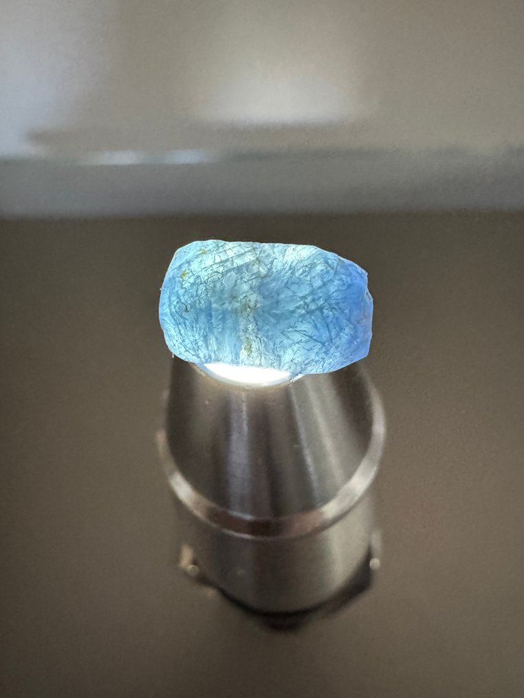 Φυσικά μπλε σάπιρ και άλετα, 100 καράτια. Χωρίς τιμή ελάχιστης προσφοράς. Τραχύς- 20 g - (22) #4.3