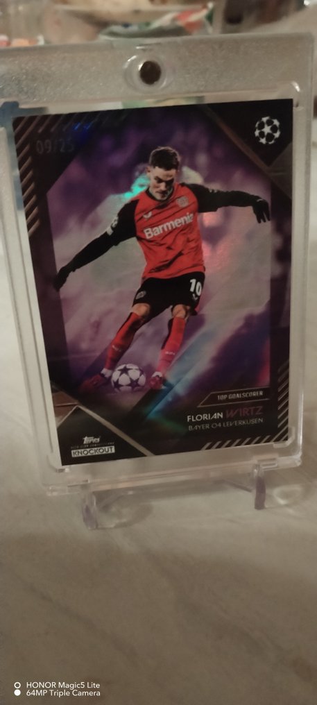 2024/25 Topps Finest UCC florian wirtz /25 and More! Parallel-Karte, Insert Card - 12 Card - Excellent (EX) #1.0