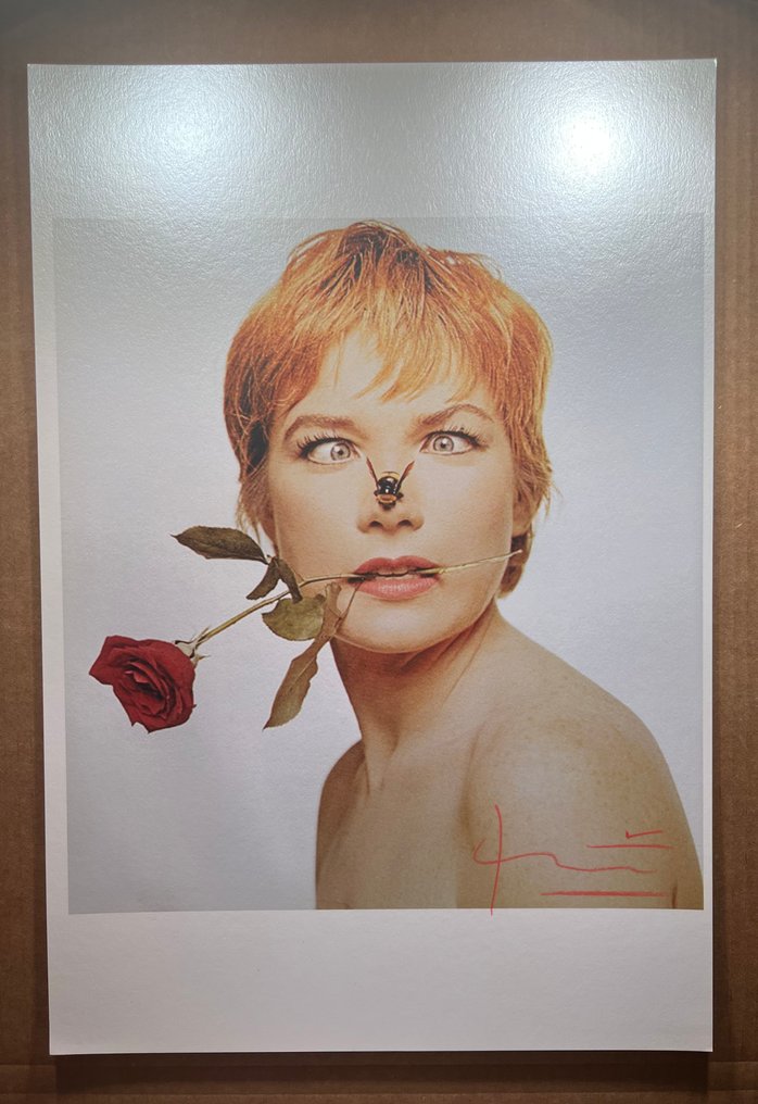 Bert Stern (1929–2013) - Bert Stern Signed Famous Shirley MacLaine #1.0