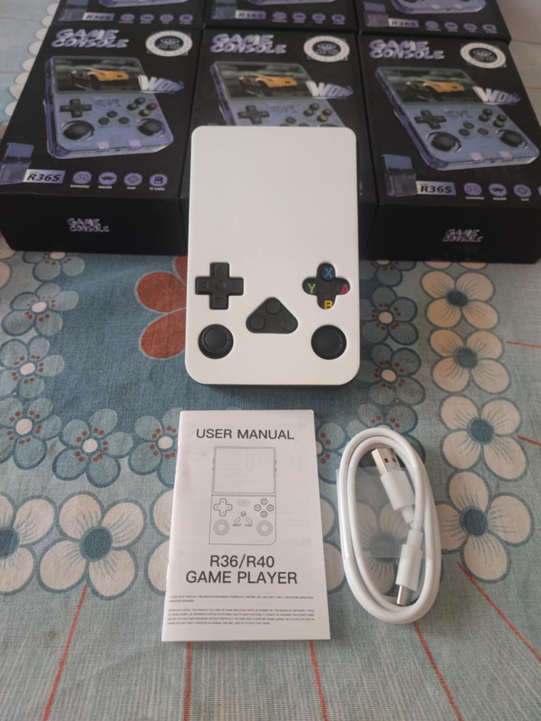 R36S - DS - R36S GameBoy Console Emulator Retro Gaming New - 1GB/64GB - 21,000 Games - Black - Videospielkonsole und Spiele - In der original verschweißten Verpackung #1.0