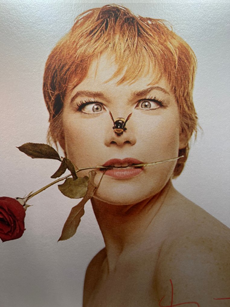 Bert Stern (1929–2013) - Bert Stern Signed Famous Shirley MacLaine #4.3