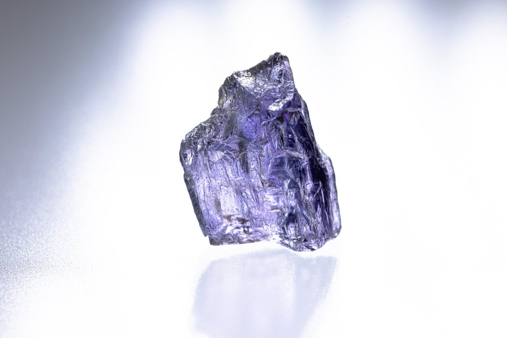 RARISSIME Tanzanite 4.30 carats – Exceptional quality - Height: 12.6 mm - Width: 9.2 mm- 0.86 g - (1) #1.0