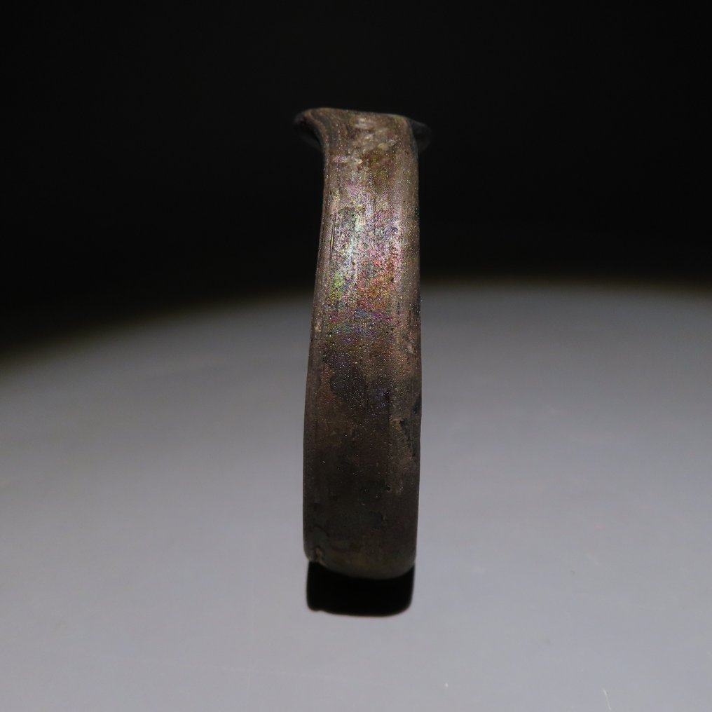 Αρχαία Ρωμαϊκή Γυαλί Βραχιόλι. 1ος-3ος αιώνας μ.Χ. Διάμετρος 6 εκ. (χωρίς τιμή ασφαλείας) #4.3