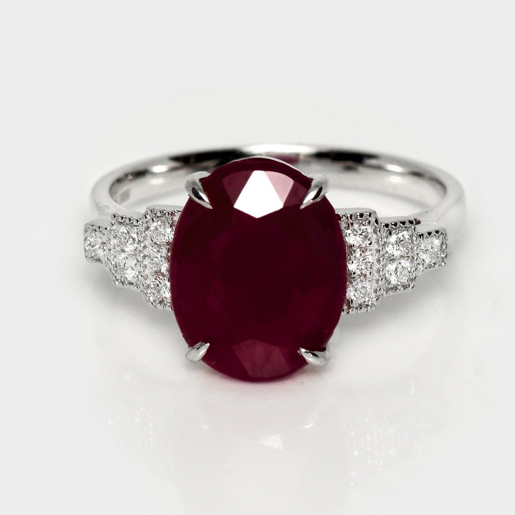 沒有保留價 - 戒指 - 14 克拉 白金, HRD 3.52 克拉未加热紫红色 - 3.66ct. tw. 紅寶石 - 鉆石 #1.0
