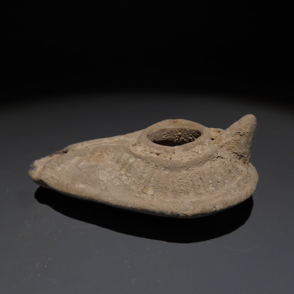 Byzantine Terracotta Oil Lamp. 4th-7th century AD. 9.5 cm length.  (No reserve price) #4.3
