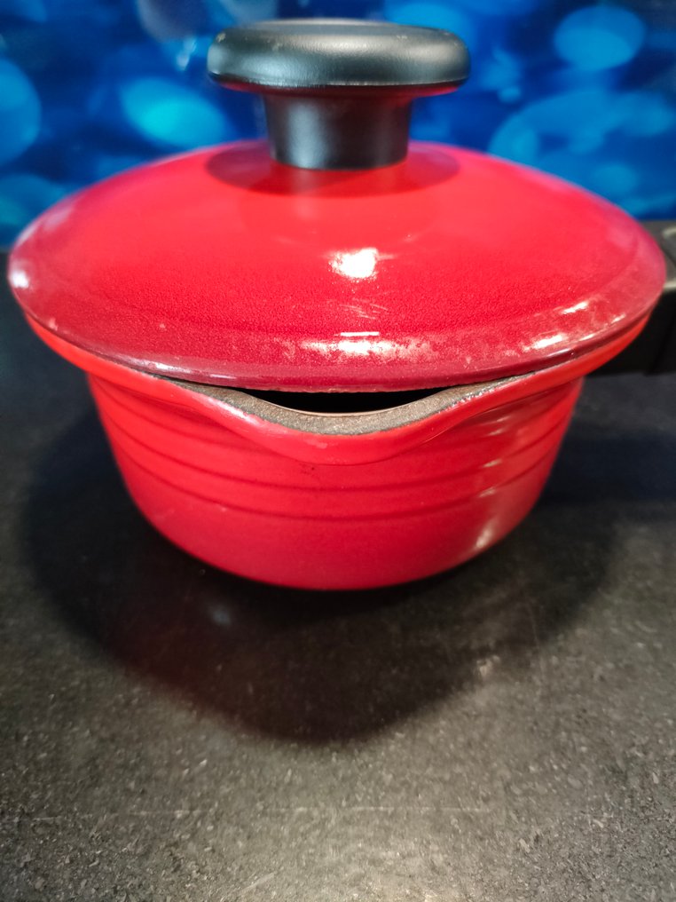 Royalford 18 Cm Aluminium Milk Pan With Lid Silver RF10097 Wholesale Prices Trad