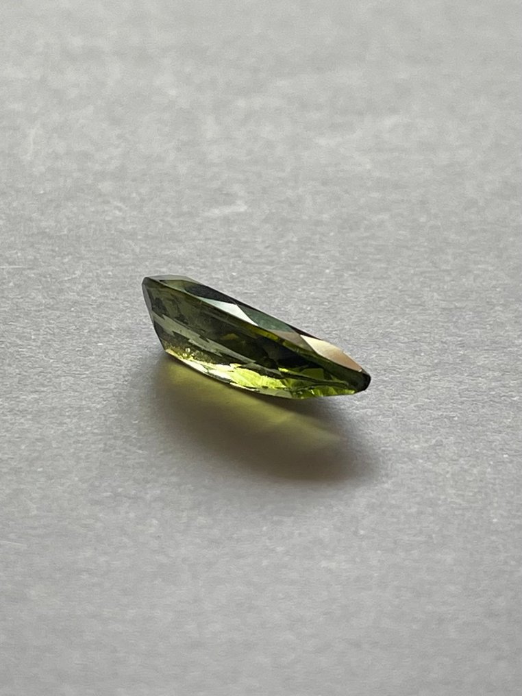 1 pcs  绿色, 黄色 电气石  - 4.78 ct - 西班牙宝石学院（IGE） #4.3