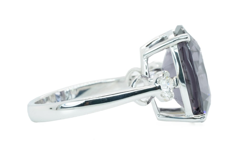Ring - 14 kt Weißgold, Violet (Burma) - 8.36ct. tw. Spinell - Diamant - 0,34 ct #4.3