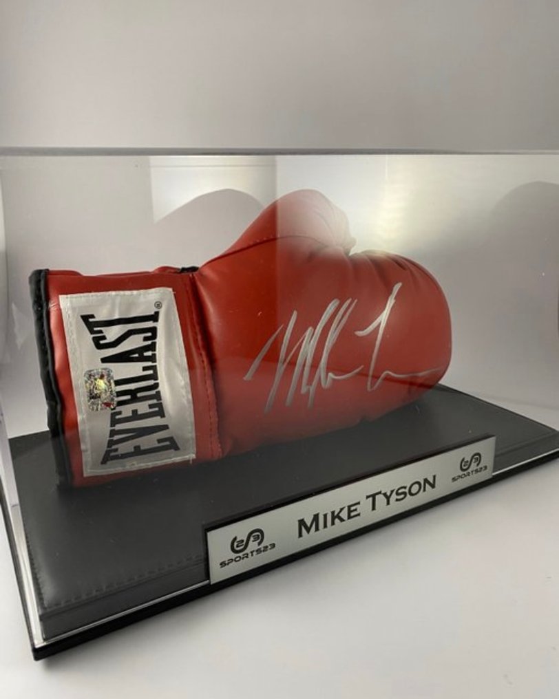 Boxing - Mike Tyson - Boxing glove #4.3