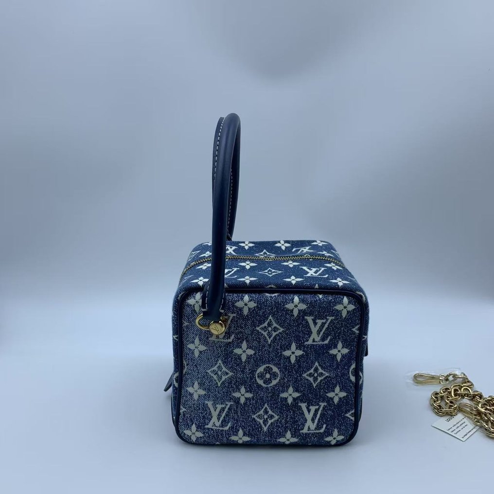 Louis Vuitton - Bag #2.1