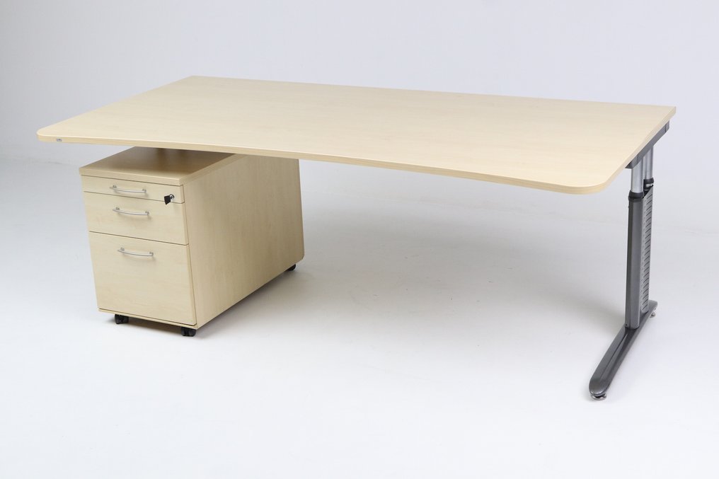 Sedus - 书桌 - MDF，层压板, 钢 #1.0