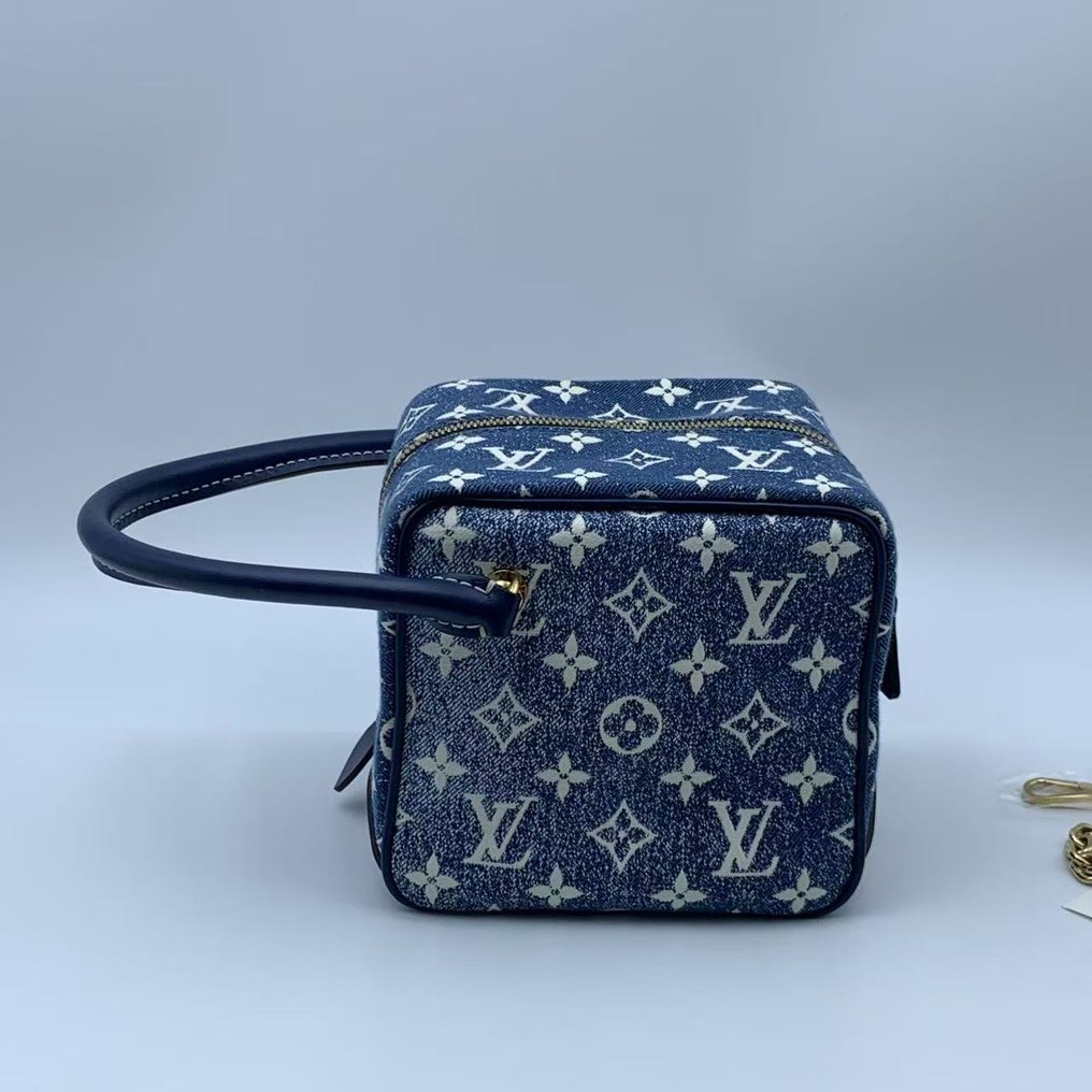 Louis Vuitton - Bag #1.0