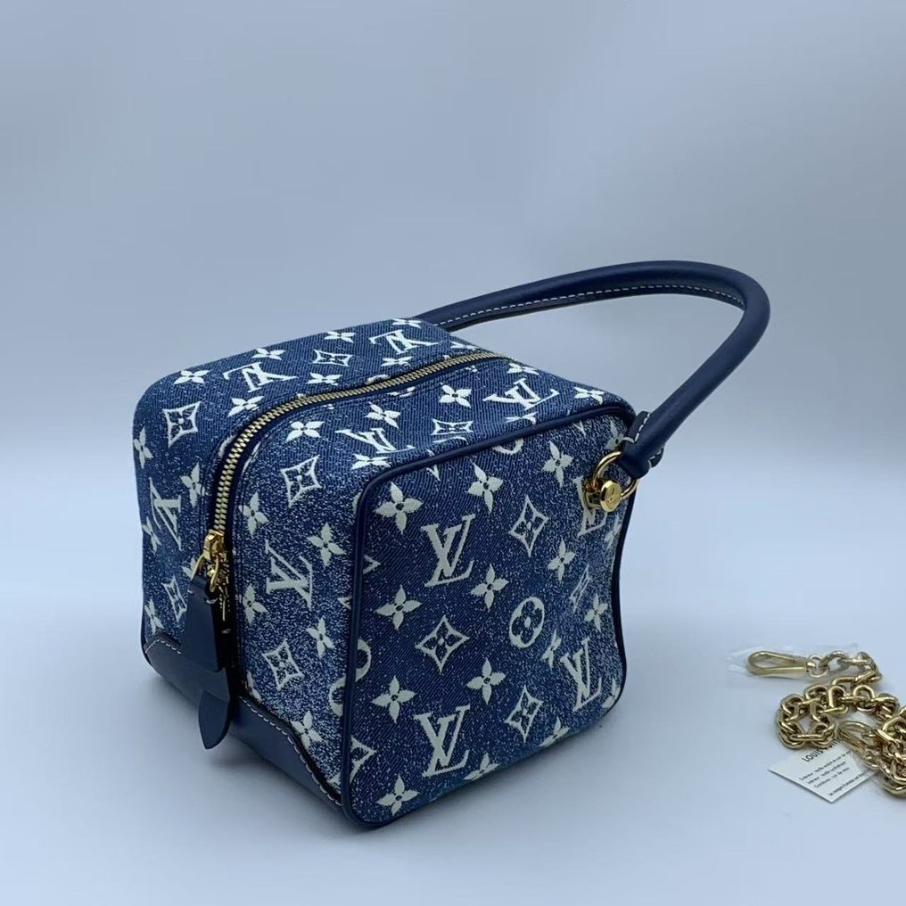 Louis Vuitton - Bag #1.0