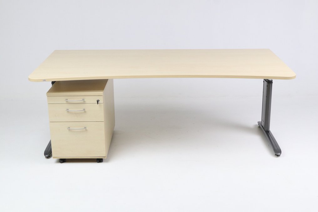 Sedus - 书桌 - MDF，层压板, 钢 #1.0