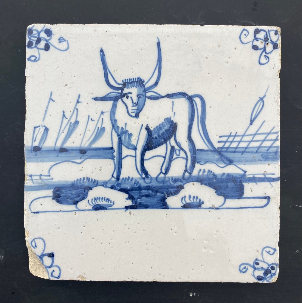  瓷磚 - 古董荷兰 Delft 蓝色瓷砖，上面有一只大公牛，带有面孔 - 1700-1750  #1.0