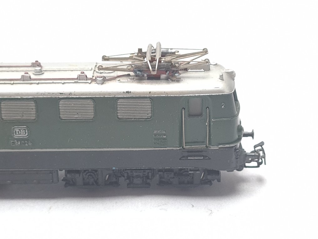 Märklin H0 - 3037 - Electric locomotive (1) - E41 024 green - DB #3.2